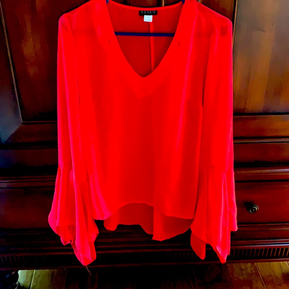 VENUS ADORABLE BLOUSE!!!